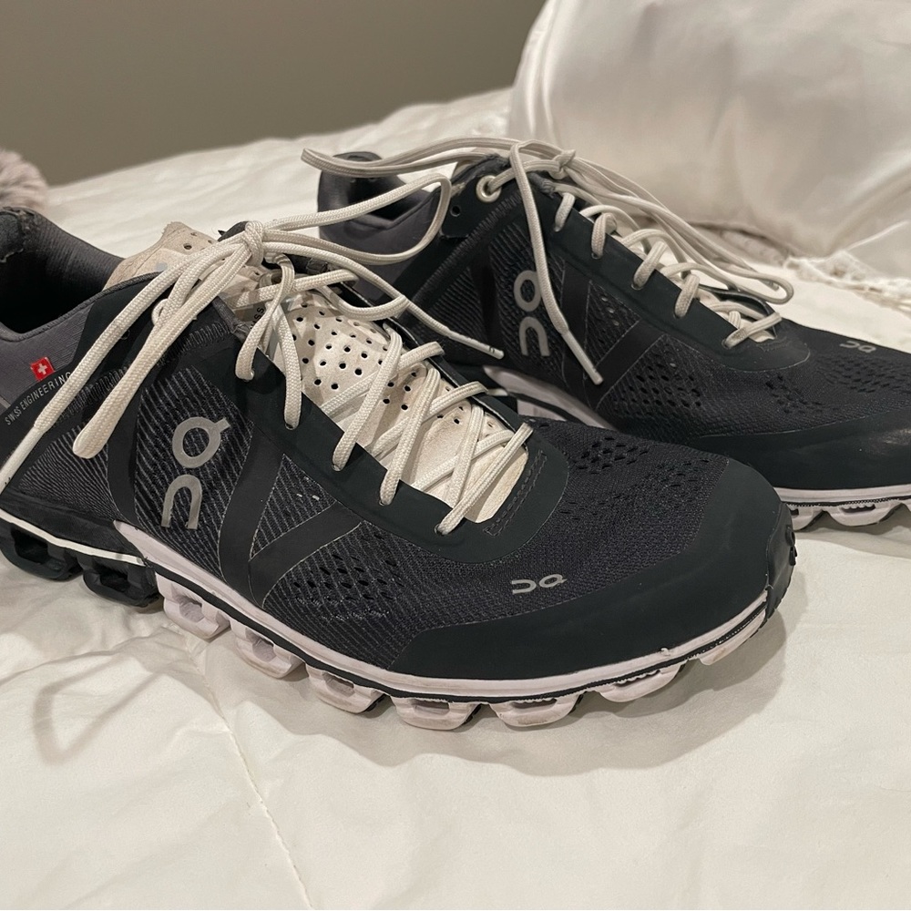 On cloud Swiss Engineering sneaker